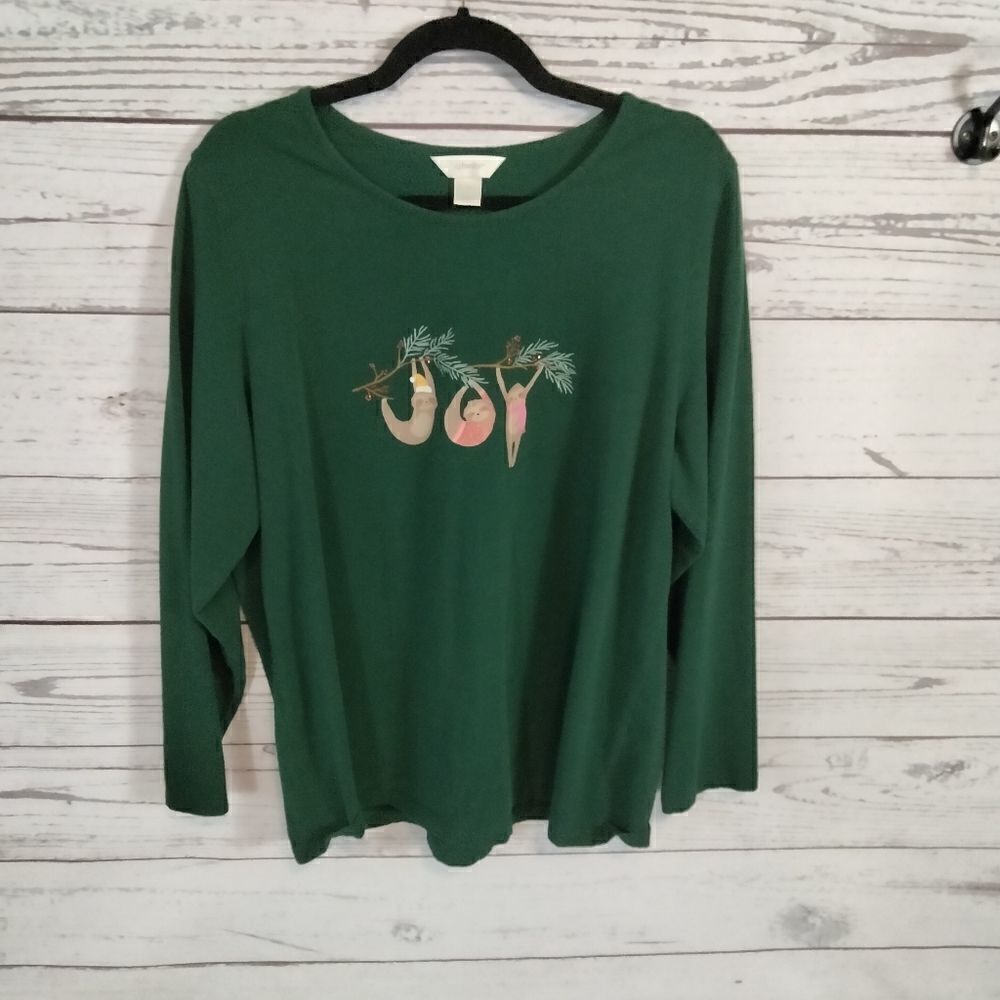 "CJ Banks" woman's shirt 